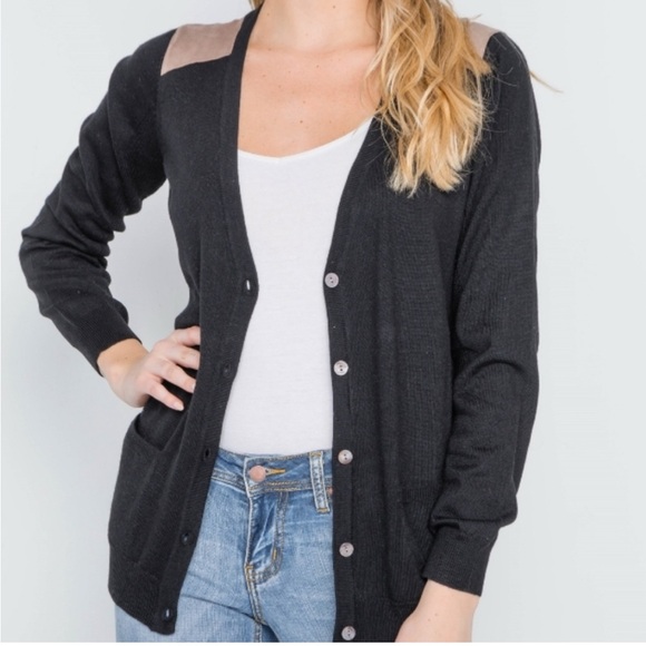 NWT wool blend Black Knit Contrast Shoulder Button down Cardigan - Picture 2 of 4